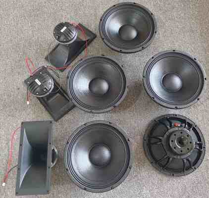 UPA-12 Single 2 Way Dsp Powered Loudspeaker 12 Inch 400w